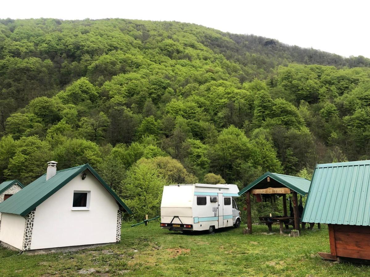 Private Accommodation Kalezic Mojkovac Exterior photo